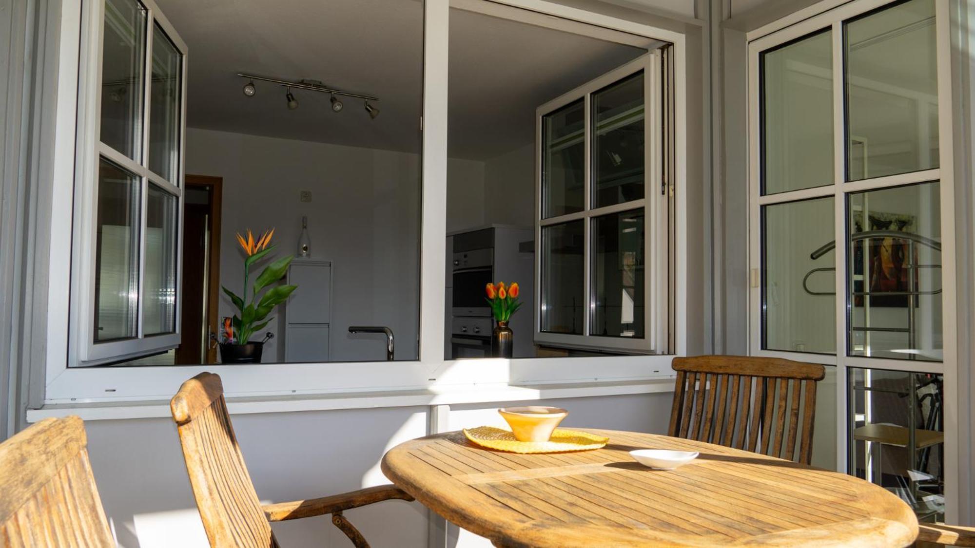 Grosszuegiges Helles Penthouse -Komplette Etage- Mit Balkon Und Stellplatz In Ruhiger Lage Kulmbach Exterior photo