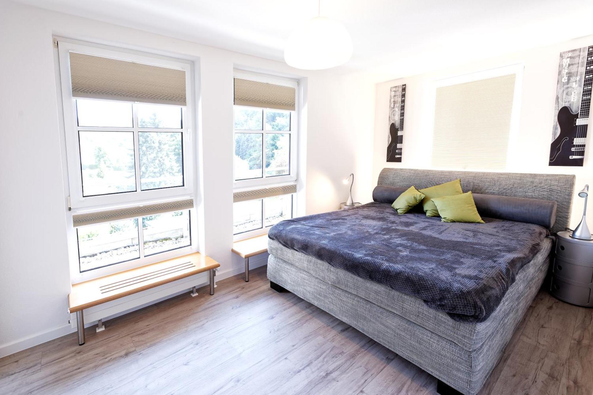 Grosszuegiges Helles Penthouse -Komplette Etage- Mit Balkon Und Stellplatz In Ruhiger Lage Kulmbach Exterior photo
